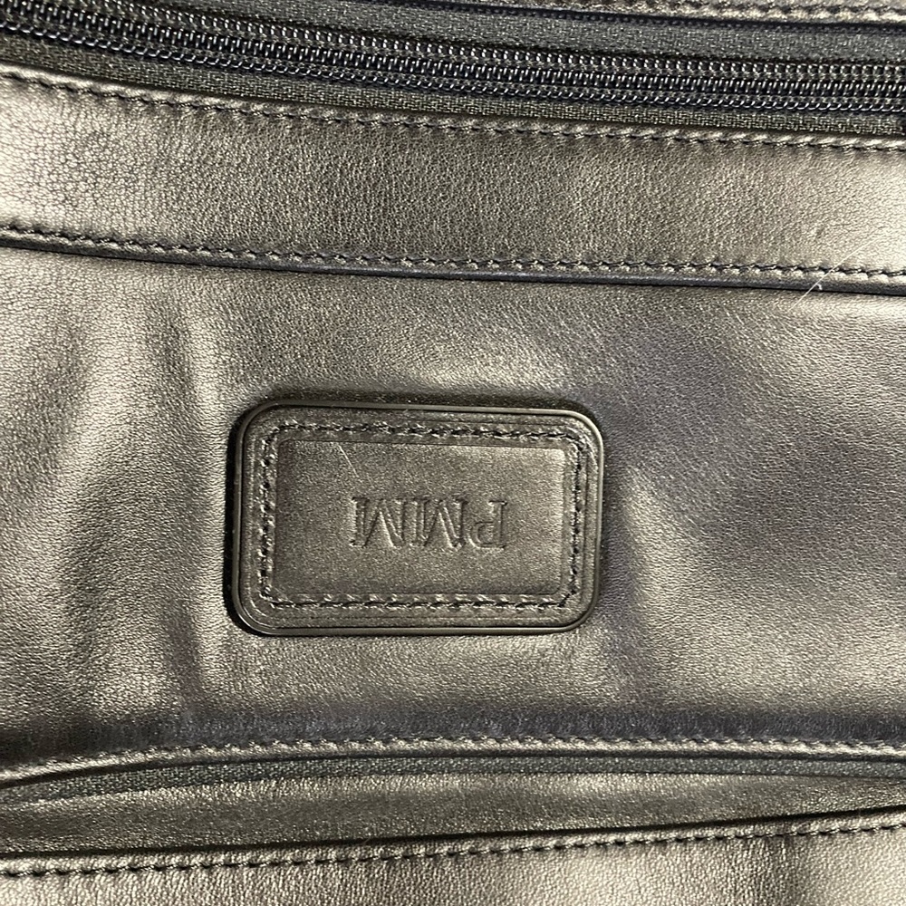 Tumi Alpha Essential Leather Briefcase - image 3